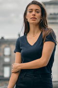 Arden Organic V-Neck Tee | Navy
