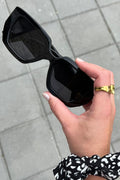 Yami Sunny Shades | Black