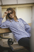 Trixie Dot V-Shirt | Blue