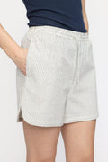 Srebbi Shorts |  Arctic Wolf