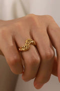 Hammered Wave Ring | Gold