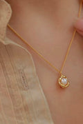 Pearl Drop Necklace | Gold