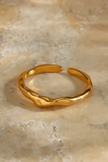 Wavy Ring | Gold